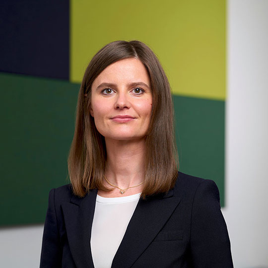 eva_maria_kroetz_burgert_rechtsanwaelte_tile